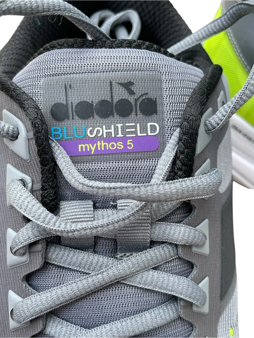 Diadora‎ Mythos Blushield 5 Sneakers, Steel Grey/Black/Volt, Size 12.5, NWOT